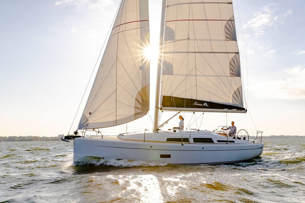 Hanse 348