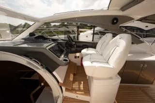 2024 Princess V40 — photo 7