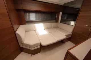 2024 Princess V40 — photo 12