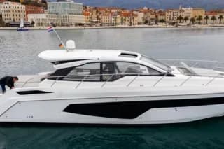 2019 Azimut Atlantis 51 — photo 1