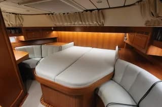 2013 Hallberg-Rassy 55 — photo 31