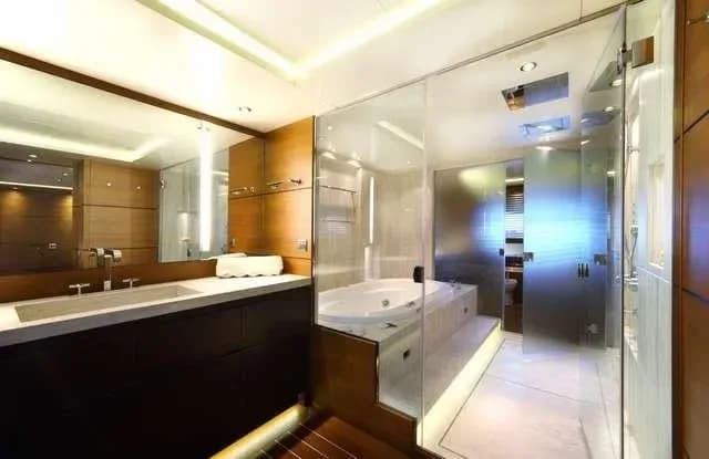 2011 Mondomarine 49m — photo 5