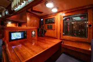 Hera - Hinckley Sou'wester 42 - Thumbnail 20