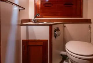 Hera - Hinckley Sou'wester 42 - Thumbnail 36