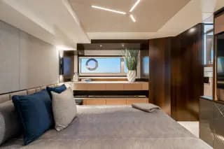 2024 Sunseeker Manhattan 55 - Exquisite British Craftsmanship - Thumbnail 13