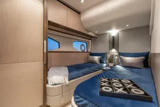 2024 Sunseeker Manhattan 55 - Exquisite British Craftsmanship - Thumbnail 21