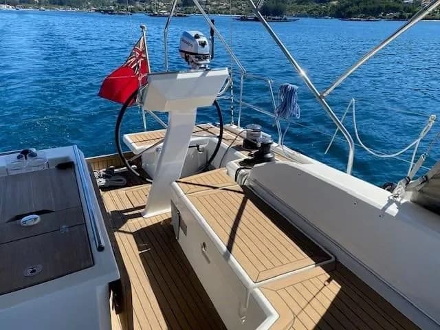 2022 Beneteau Oceanis 46.1 - Performance Cruiser with Premium Specification — photo 3