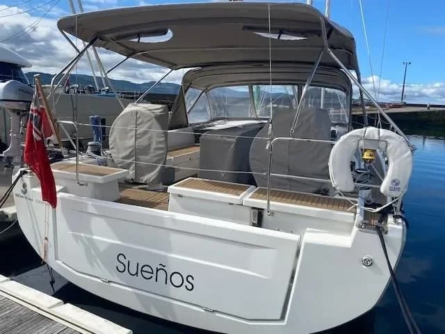 2022 Beneteau Oceanis 46.1 - Performance Cruiser with Premium Specification — photo 2