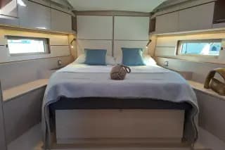 2022 Beneteau Oceanis 46.1 - Performance Cruiser with Premium Specification - Thumbnail 9