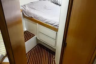 2000 Bertram 36 SF - Legendary Sportfish Performance & Comfort - Thumbnail 31