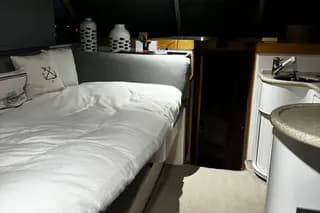 2000 Bertram 36 SF - Legendary Sportfish Performance & Comfort - Thumbnail 34