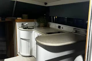 2000 Bertram 36 SF - Legendary Sportfish Performance & Comfort - Thumbnail 35