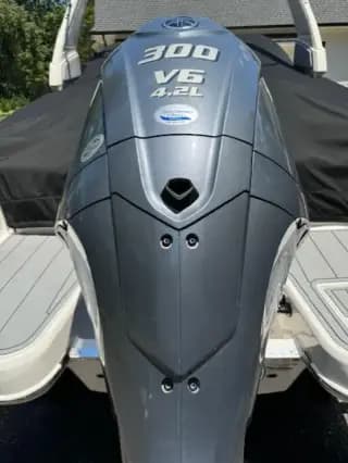 2022 Chaparral 267 SSX OB - Immaculate Bowrider with Factory Warranty - Thumbnail 12