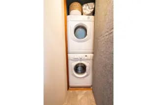 2003 Viking 45 Convertible 'Big Sky' - Extensively Upgraded Sportfish - Thumbnail 45