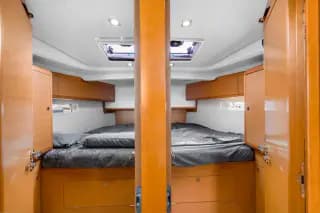 2015 Jeanneau Sun Odyssey 509 - Thumbnail 20