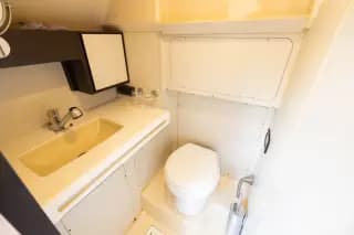 2015 Azimut 64 Flybridge - Thumbnail 65