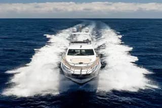 2015 Azimut 64 Flybridge - Thumbnail 3