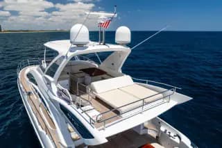 2015 Azimut 64 Flybridge - Thumbnail 6