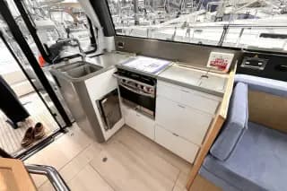 2021 Moody 41 DS 'Ventura' - Thumbnail 7