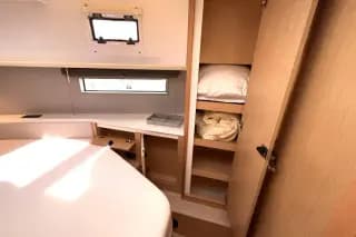 2021 Moody 41 DS 'Ventura' - Thumbnail 26