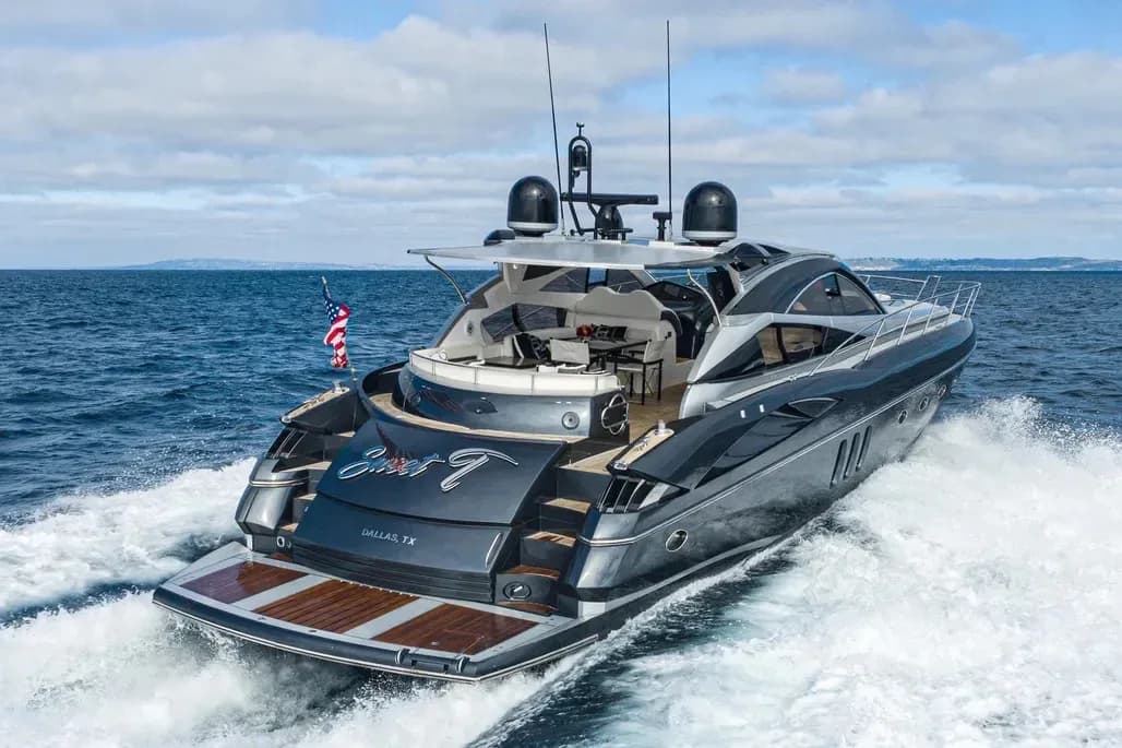 2005 Sunseeker Predator 68 - Main image