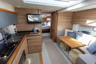 2010 Sealine SC47 | Zeus Pod Drives | Hamble Point Berth Available - Thumbnail 19