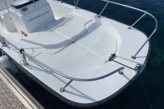 2014 Boston Whaler 170 Montauk - Thumbnail 4