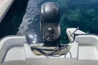 2014 Boston Whaler 170 Montauk - Thumbnail 12