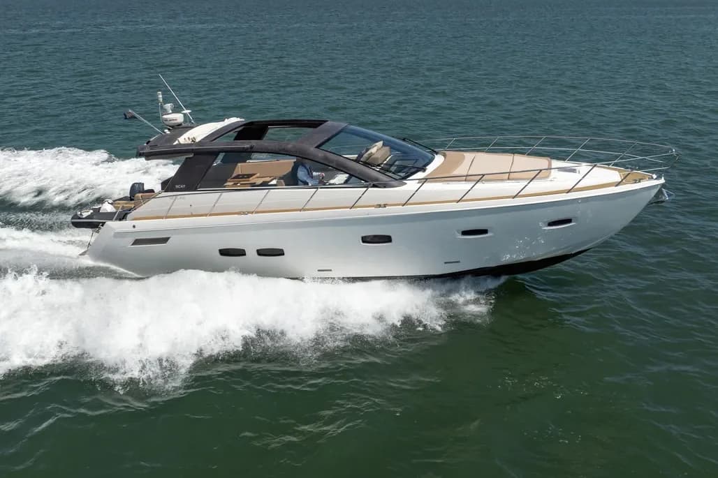 2010 Sealine SC47 | Zeus Pod Drives | Hamble Point Berth Available — photo 5