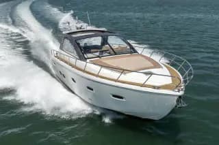 2010 Sealine SC47 | Zeus Pod Drives | Hamble Point Berth Available - Thumbnail 4