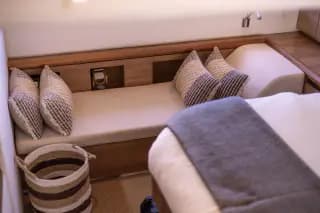 2010 Sealine SC47 | Zeus Pod Drives | Hamble Point Berth Available - Thumbnail 23