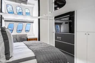 2005 Sunseeker Predator 68 - Thumbnail 22