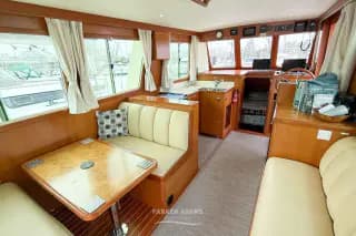 2007 360 Sedan Trawler — photo 6