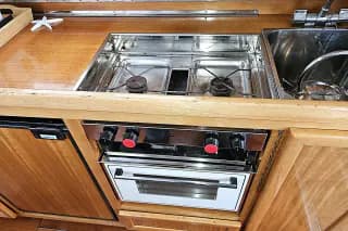 1998 Elite 31 — photo 28