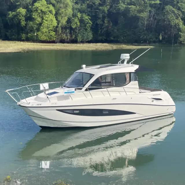 2017 Activ 855 Weekend