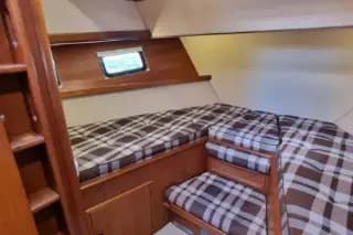 1983 Talisman 49 — photo 18