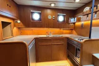 1983 Talisman 49 — photo 29