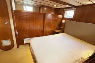 1983 Talisman 49 — photo 35