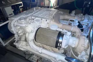 2002 Predator 56 — photo 24