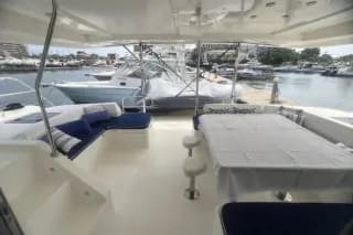 ZEZINHO - 2016 Leopard 51 Powercat - Thumbnail 14