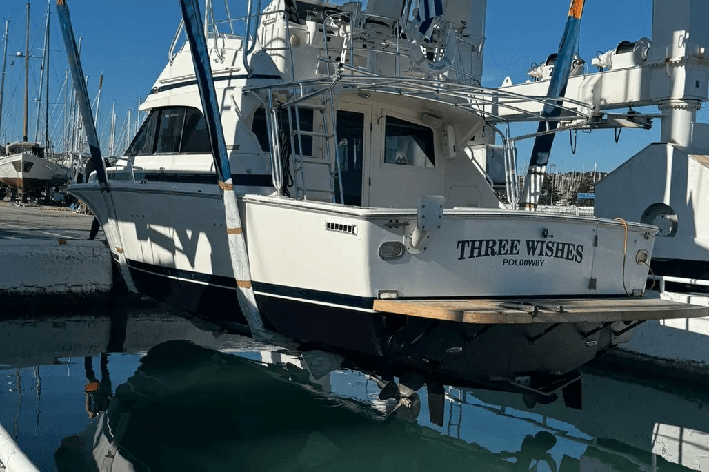 2000 Bertram 36 SF - Legendary Sportfish Performance & Comfort — photo 5