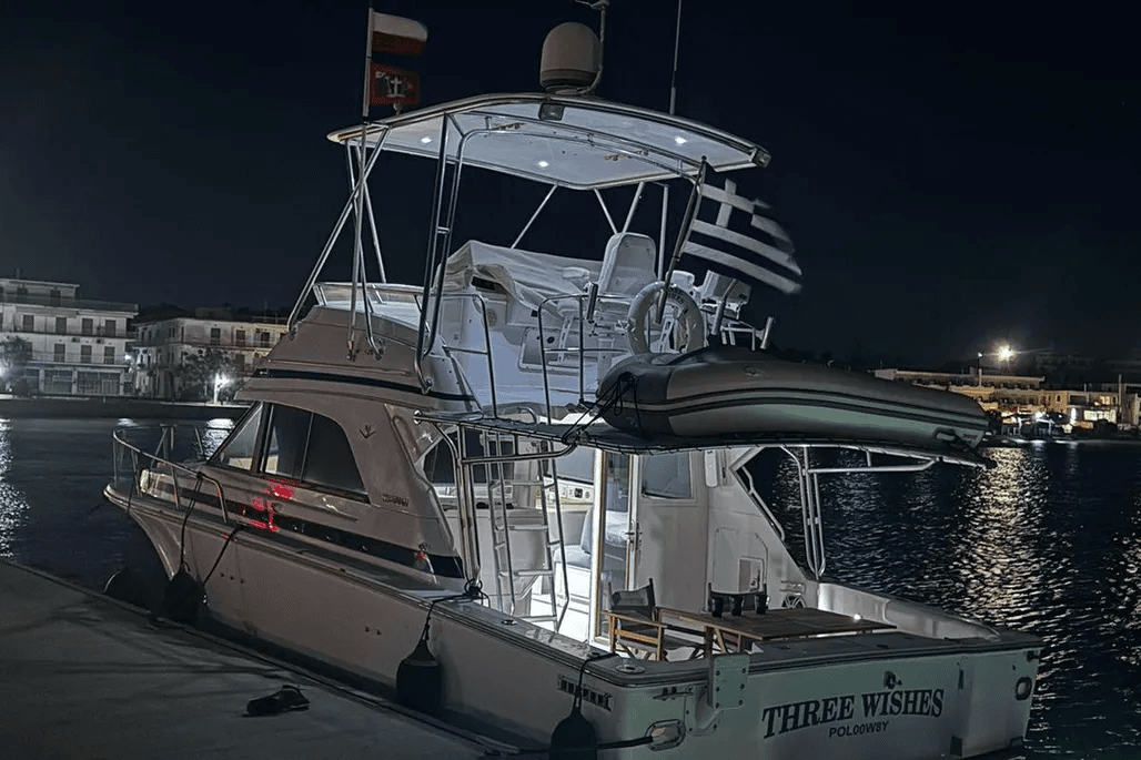 2000 Bertram 36 SF - Legendary Sportfish Performance & Comfort — photo 3