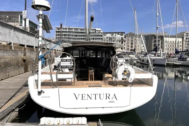 2021 Moody 41 DS 'Ventura' — photo 4