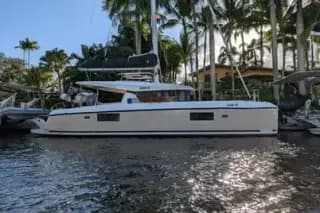 2019 Lagoon 42 - 'Bolubo' - Thumbnail 6