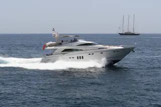 2007 Fairline Squadron 68 - Thumbnail 1