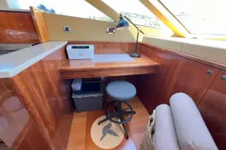 2007 Fairline Squadron 68 - Thumbnail 24