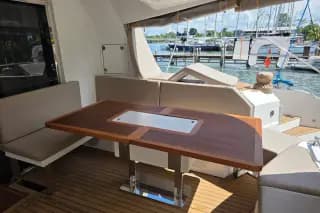 2023 Privilege Signature 510 Catamaran - Thumbnail 13