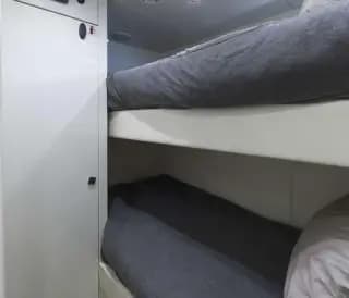 2017 Sunseeker 95 - S-CAPE - Thumbnail 13