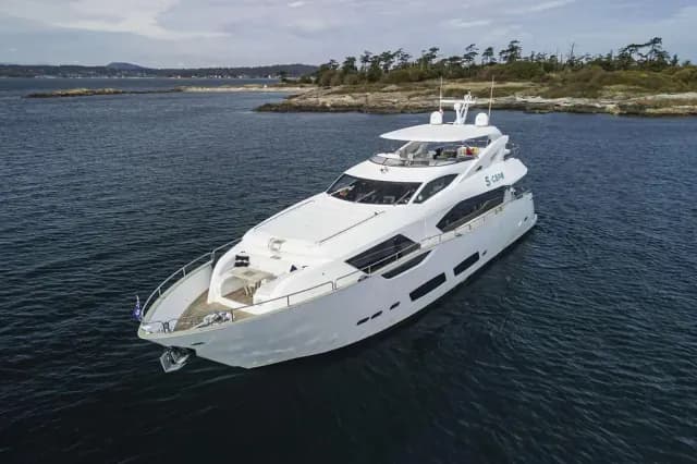 2017 Sunseeker 95 - S-CAPE - Image 3