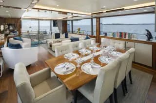 2017 Sunseeker 95 - S-CAPE - Thumbnail 31